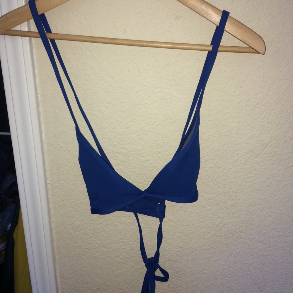 Deep Blue V Jolyn Top
